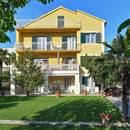 Villa Slavica 1 Vodice Bagian luar foto