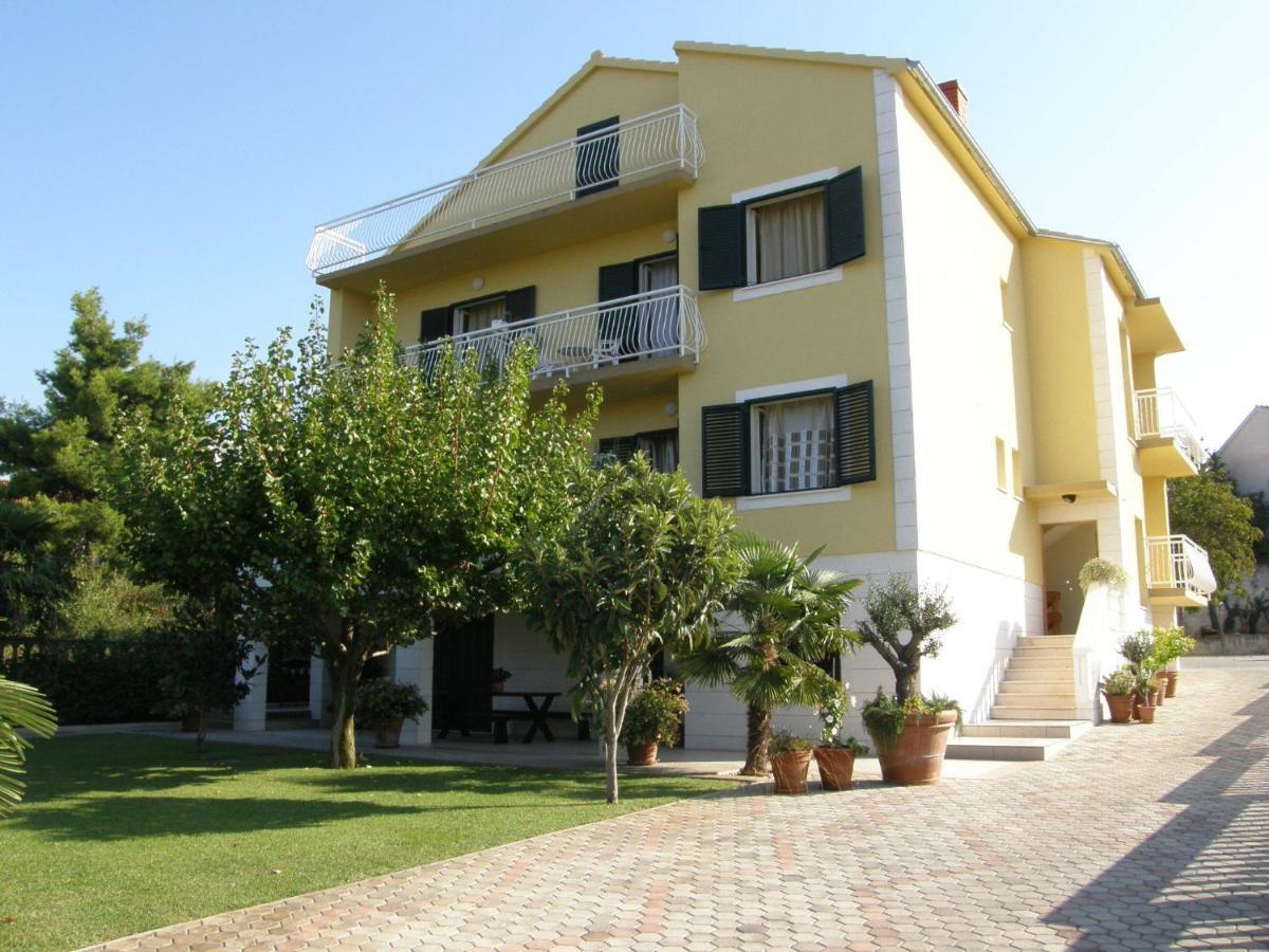 Villa Slavica 1 Vodice Bagian luar foto
