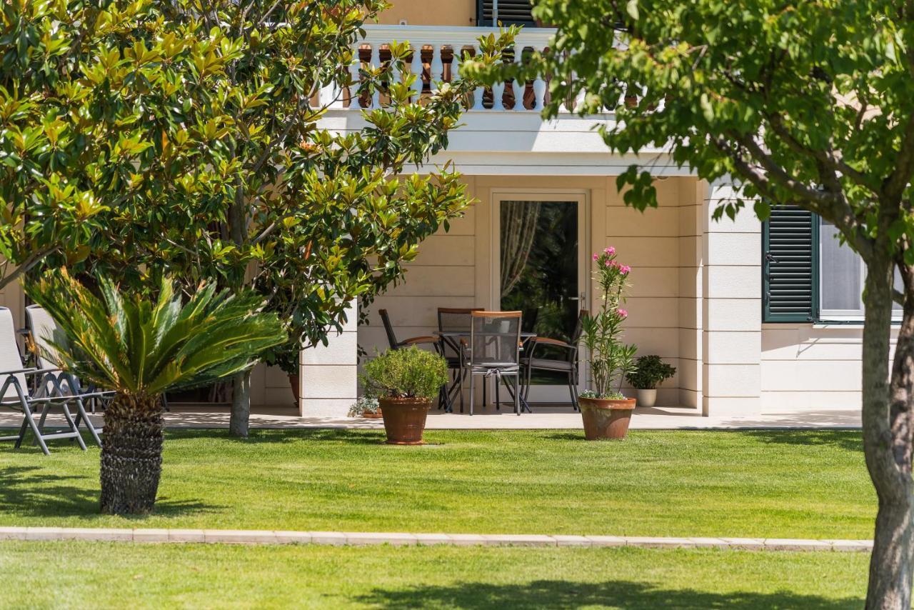 Villa Slavica 1 Vodice Bagian luar foto